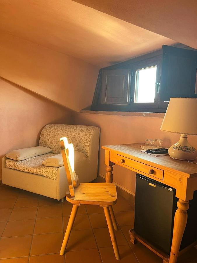 Tenute Del Gheppio Dugenta Buitenkant foto