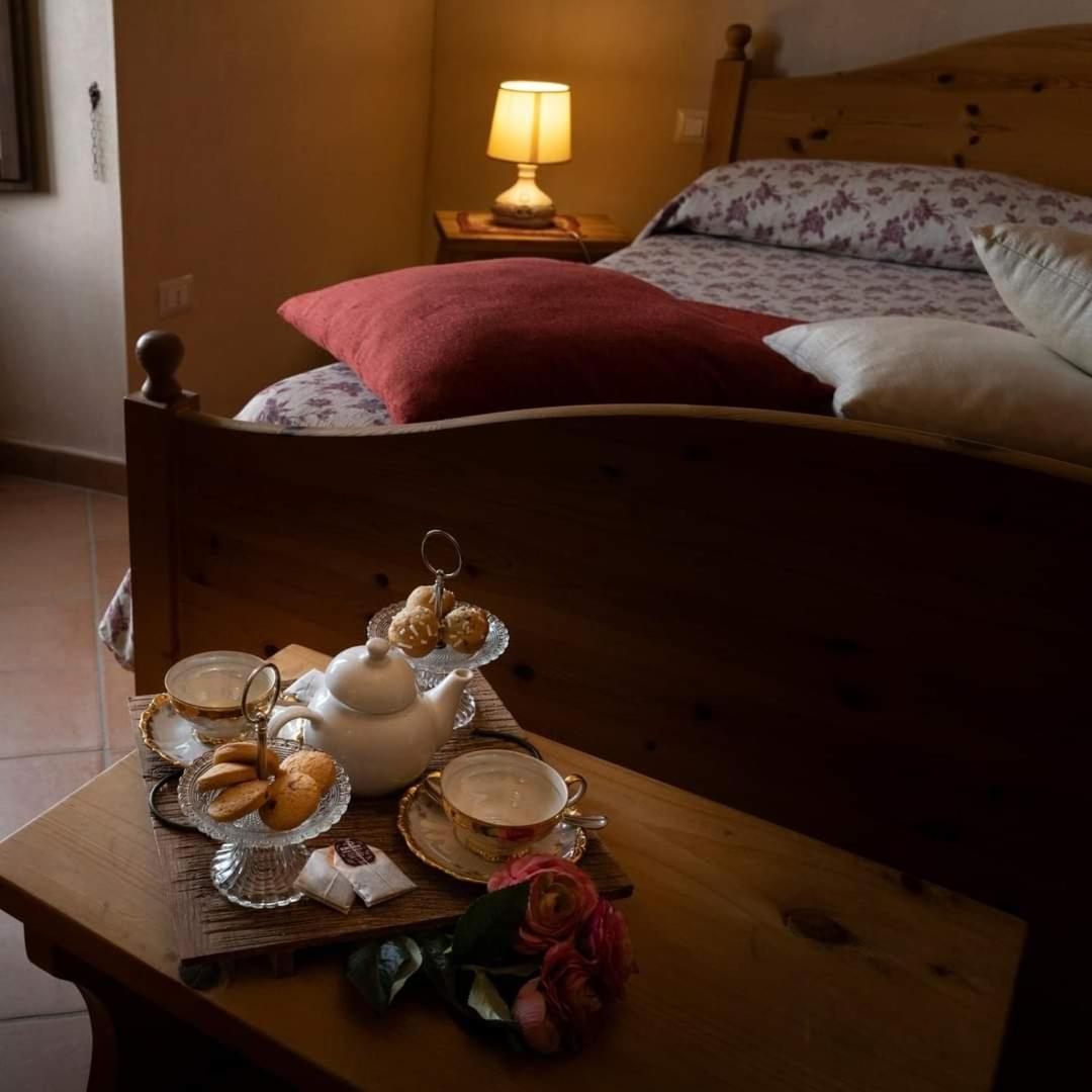 Tenute Del Gheppio Dugenta Buitenkant foto
