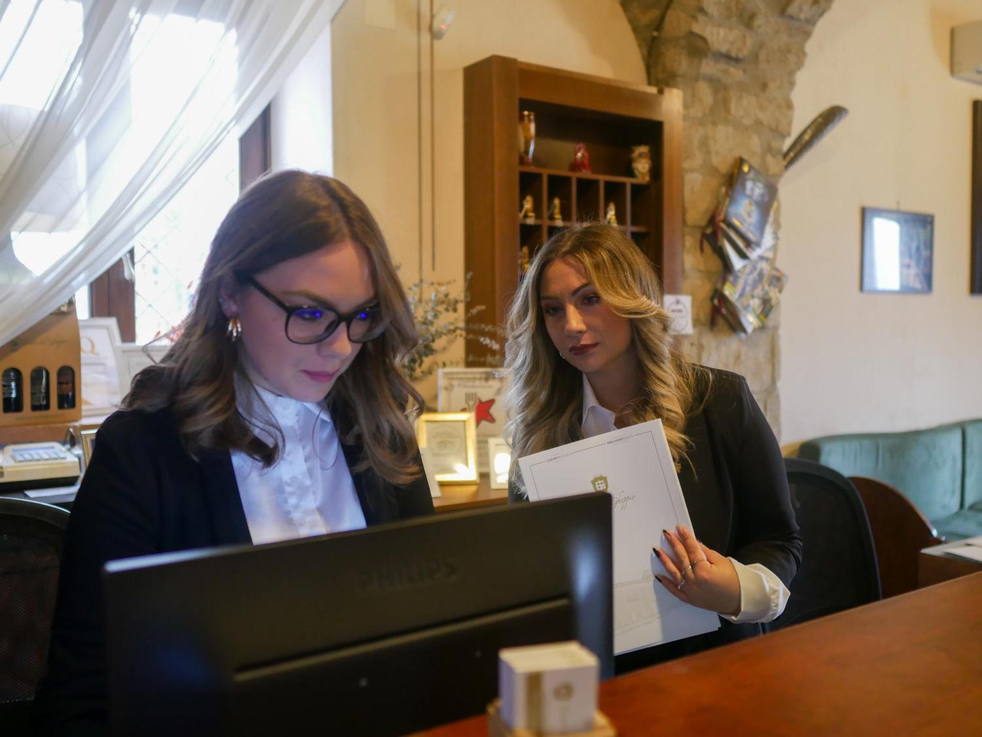 Tenute Del Gheppio Dugenta Buitenkant foto